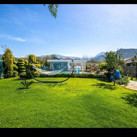 Villa Guezellik